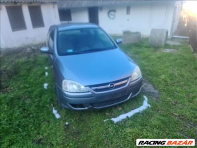 Opel Corsa C bontott alkatrészei