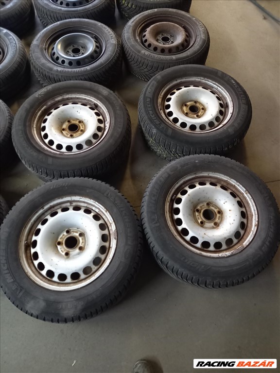  VW Tiguan 5x112-as 6.5x 16" használt (gyári felni) lemezfelni 215/65R16 télivel Sxx2 1. kép