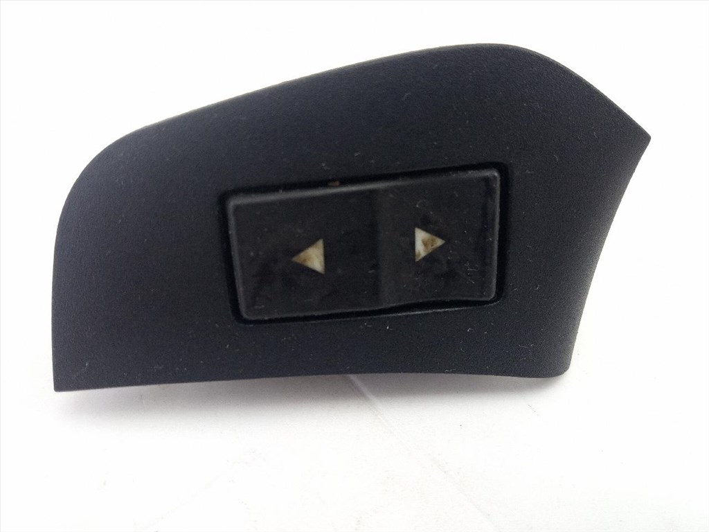 Fiat Stilo bal hátsó ablakemelő kapcsoló 735400645 1. kép