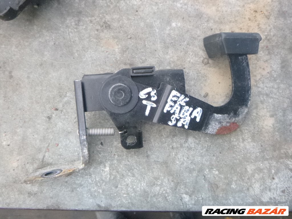 Skoda Fabia I 2002,,  6Y1 827 611 A,,   Csomagtér Nyitó Kar / csomagtérnyitó gomb   6y1827611a 1. kép