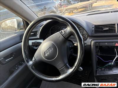 Audi A4 (B6/B7) kormány 