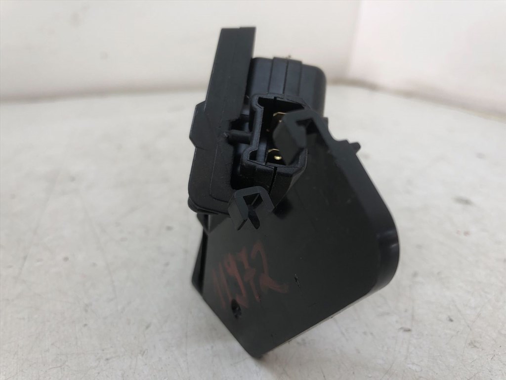 RENAULT MEGANE I Classic (LA0/1_) 1.4 (LA0E/ LA0V) Központizár Motor Csomagtérajtó #11972# 7700838340 4. kép