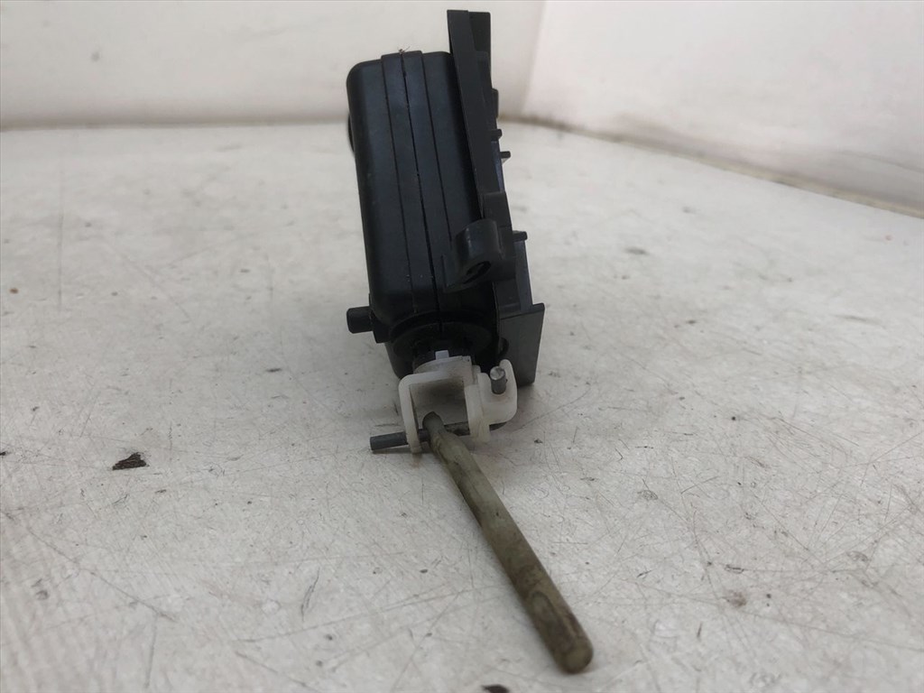 RENAULT MEGANE I Classic (LA0/1_) 1.4 (LA0E/ LA0V) Központizár Motor Csomagtérajtó #11972# 7700838340 8. kép