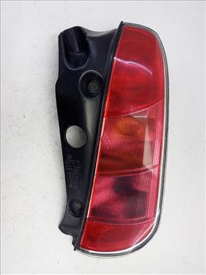 Lancia Y 2. 2003-2009 jobb hátsó lámpa.<br />Betét nélkül 51703971