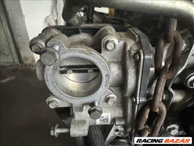 Nissan Qashqai 1,2 dgit fojtószelepház 