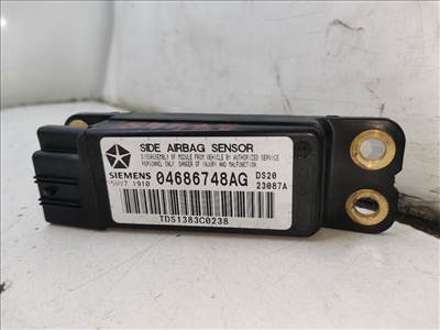 CHRYSLER VOYAGER IV (RG/ RS) 2.5 CRD Jobb első Oldal Ütközés Érzékelő #27949# 04686748AG