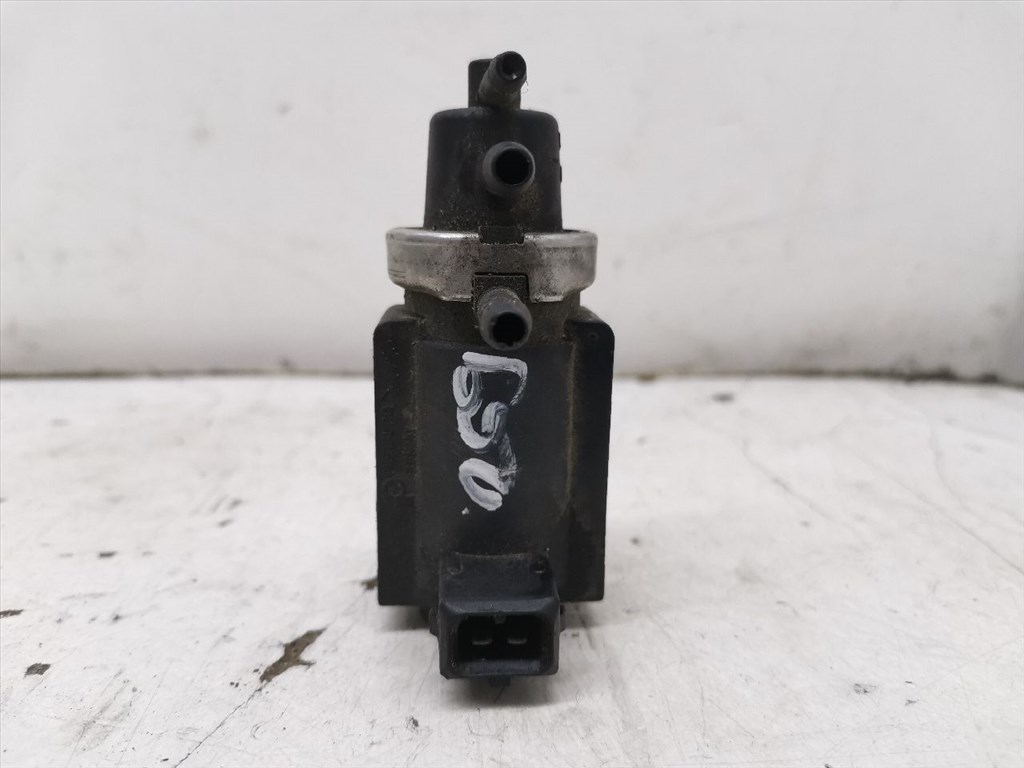 AUDI A6 II Avant (4B5/ 4B6/ C5) 2.5 TDI quattro Turbó Vákum Szelep #30684# 059906627 2. kép