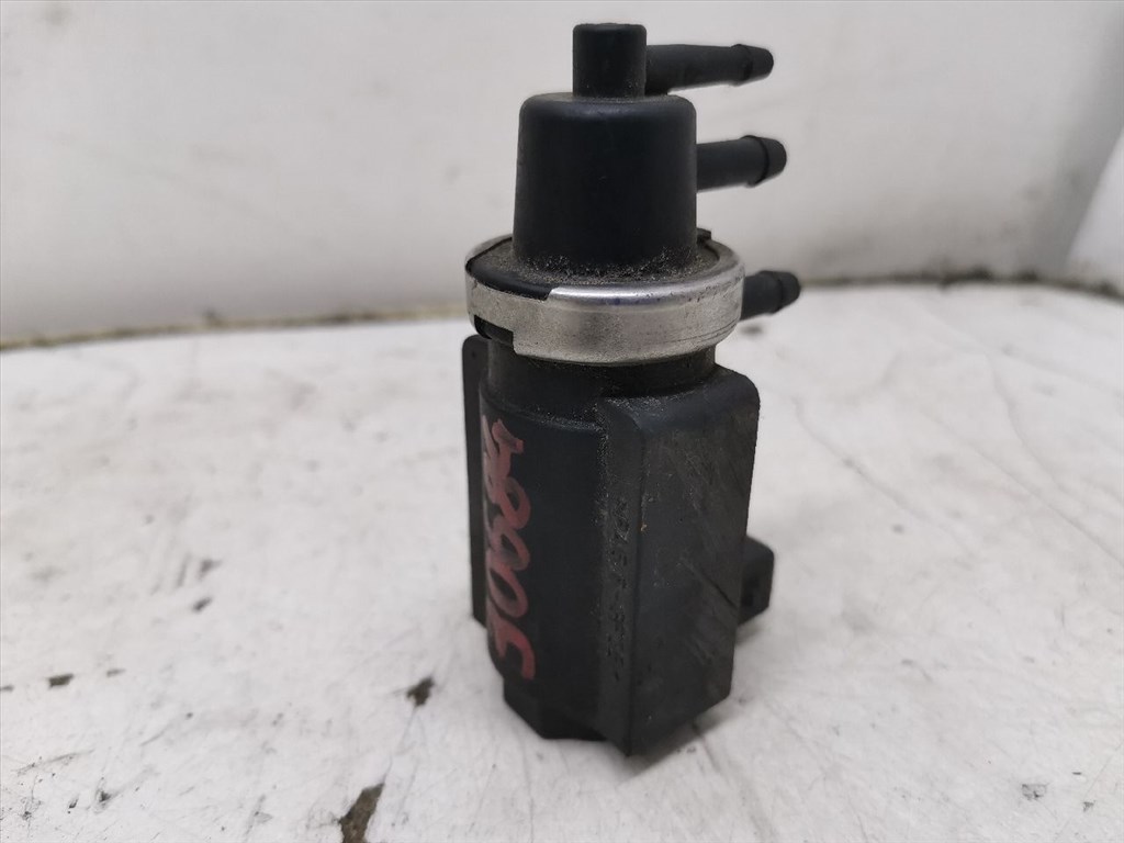 AUDI A6 II Avant (4B5/ 4B6/ C5) 2.5 TDI quattro Turbó Vákum Szelep #30684# 059906627 7. kép