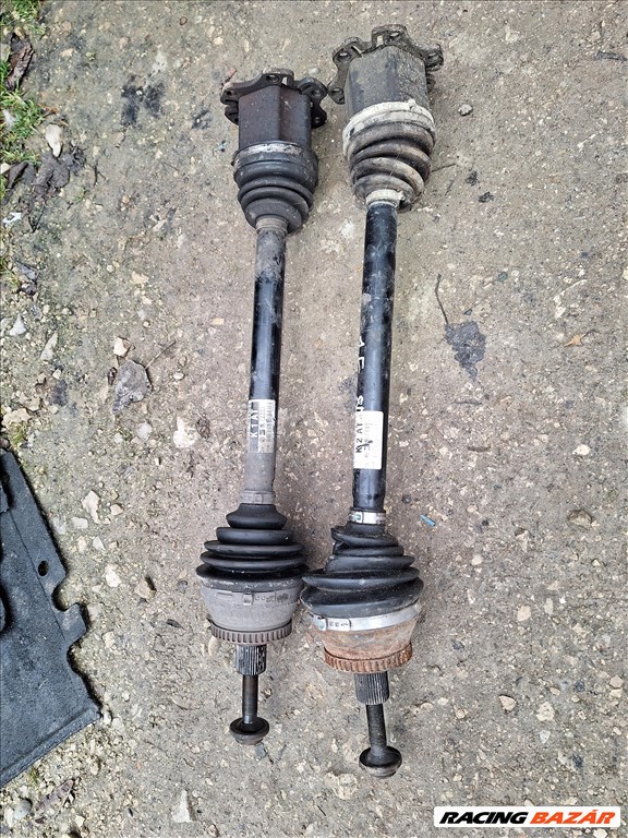 Audi A4 (B6/B7) 8e0 407 272 AT Féltengely  1. kép