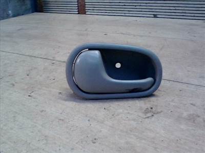 MAZDA DEMIO 98.08-00.05 Bal első belső kilincs