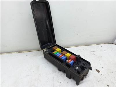 OPEL SIGNUM 2.2 direct Biztosítéktábla Motortér #24572# 13144711