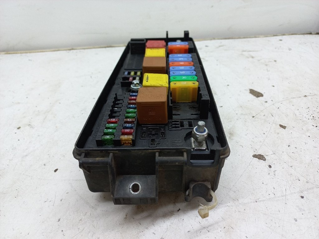 OPEL SIGNUM 2.2 direct Biztosítéktábla Motortér #24572# 13144711 7. kép