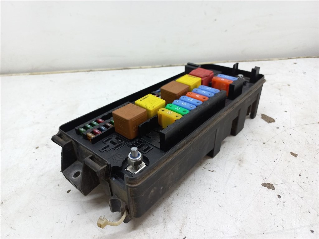 OPEL SIGNUM 2.2 direct Biztosítéktábla Motortér #24572# 13144711 8. kép