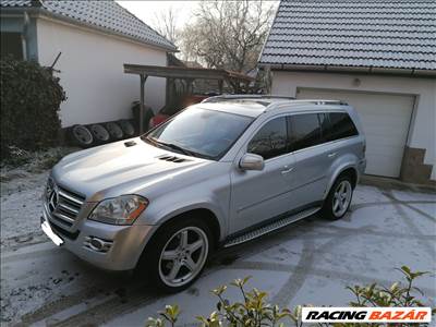 Mercedes GL-osztály (X164) bontott alkatrészei