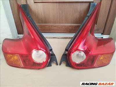 Nissan Juke I hátsó lámpa jobb bal oldali 