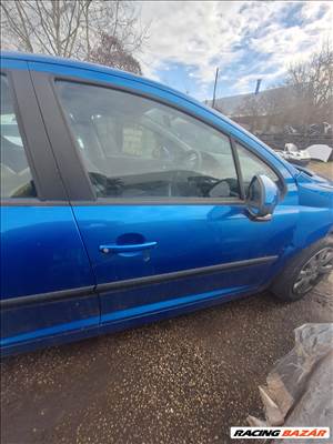 Peugeot 207 ajtó  peu207jeajto