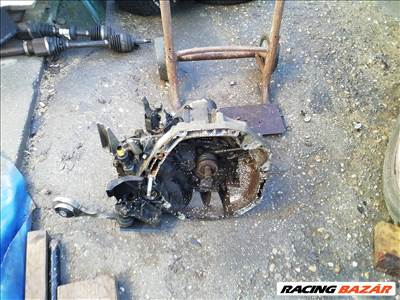 Renault Clio II Váltó  jh3193