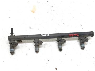 RENAULT CLIO II (BB0/1/2_/ CB0/1/2_) 1.4 16V (B/CB0P) Porlasztó Sor / Híd #9490# 8200139674C
