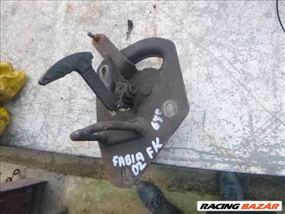 Skoda Fabia I 2002,  6Y0 823 480 C Motorháztető Zárszerkezet .  motortér zár   6y0823480c