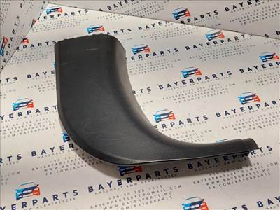 BMW E46 coupe fekete jobb első lábtér takaró mûanyag burkolat