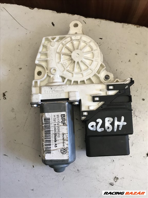 Skoda Octavia II bal hátsó ablakemelő motor 1k0959703e 1. kép