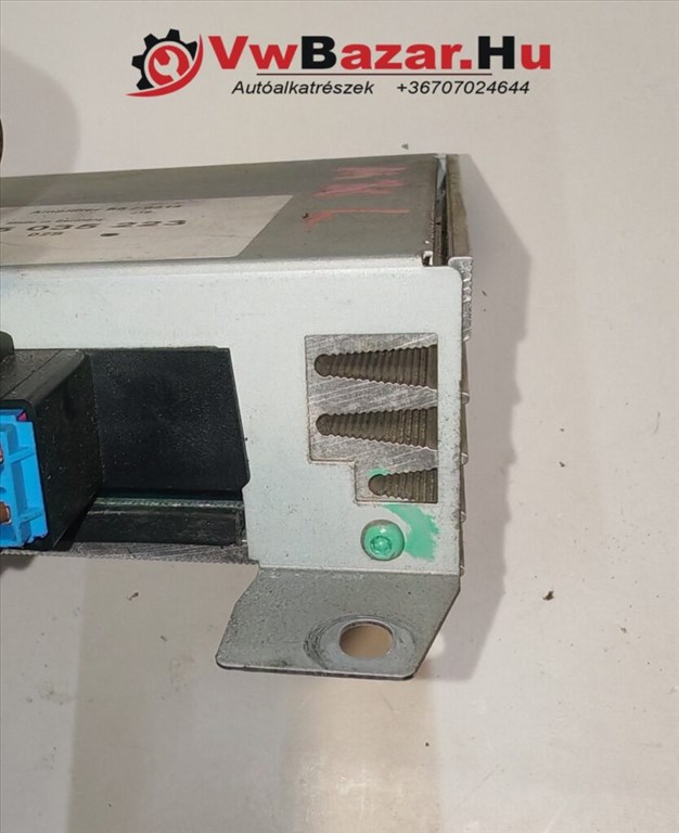 Erősítő AUDI A4 B6 8e5035223 8E5035223- 2. kép