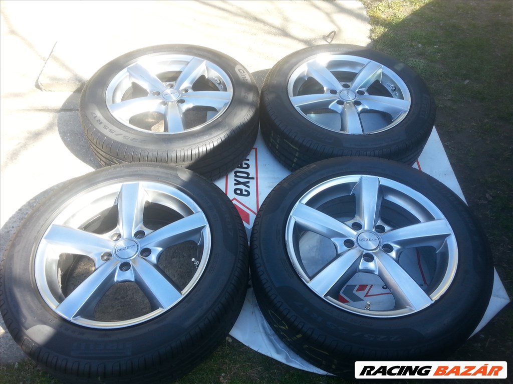  5x112 17" újszerű Dezent alufelni, rajta 225/55 újszerű Pirelli nyári gumi  1. kép