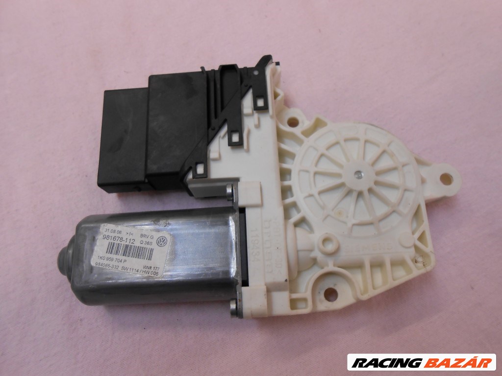VW Passat B6, 3C 2005-2008 Ablakemelő motor - elektronikával JOBB hátsó 1k0959704p 1. kép