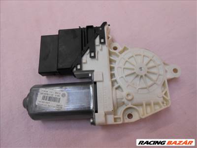 VW Passat B6, 3C 2005-2008 Ablakemelő motor - elektronikával JOBB hátsó 1k0959704p