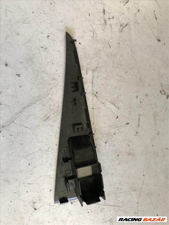 Seat León II 1P * jobb hátsó ablakemelő kapcsoló keret 1p0867228a 2. kép