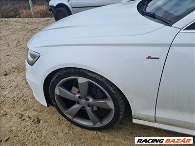 Audi A6 C7-4G bal első sárvedő LY9C 