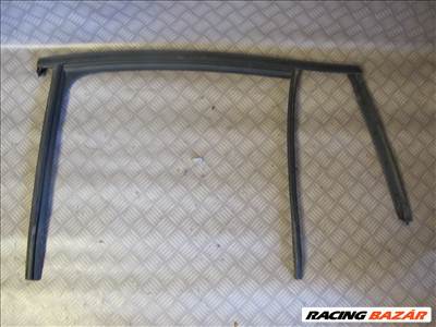 Skoda Octavia III kombi bal hátsó ajtó üveg gumikeret 