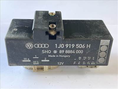 VW POLO (6N1) 50 1.0 Hűtőventilátor Relé #3568# 1J0919506H