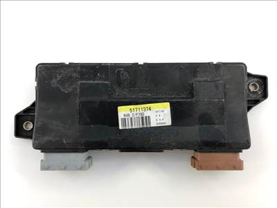 Gyári bontott ablakemelő vezérlőegység bal oldali 51711374
