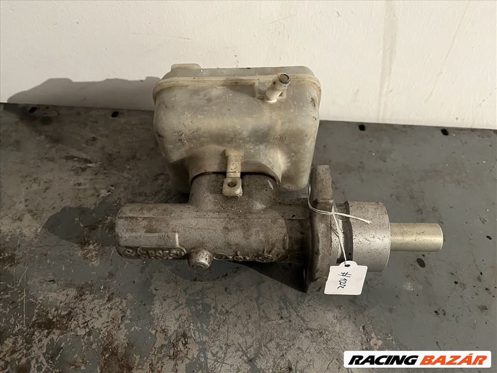Volkswagen Golf IV, Skoda Octavia I, Seat León I főfékhenger fékfolyadék tartállyal  2102709990 1. kép