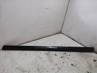 AUDI A6 II Avant (4B5/ 4B6/ C5) 2.5 TDI quattro Jobb első Ajtó Díszléc #31130#