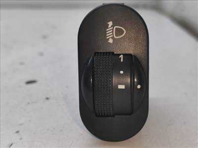 FORD KA (RB_) 1.3 i Fényszórómagasság Állító Kapcsoló #31898# 96FG13K069AA