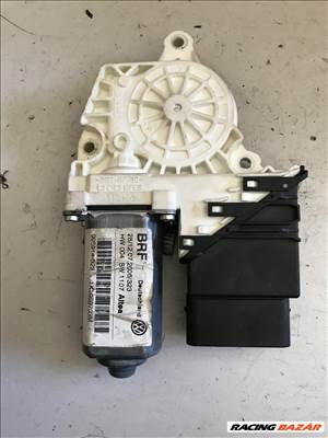 Seat Altea 5P / bal hátsó ablakemelő motor 1k0959703m
