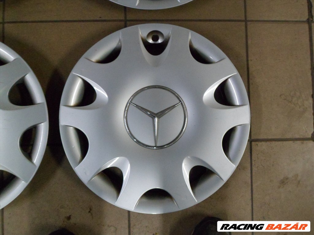  Mercedes - A 5x112 lyukosztású 6,5JJ 15" használt lemezfelni dísztárcsával ALKALMI VÉTEL! 3. kép