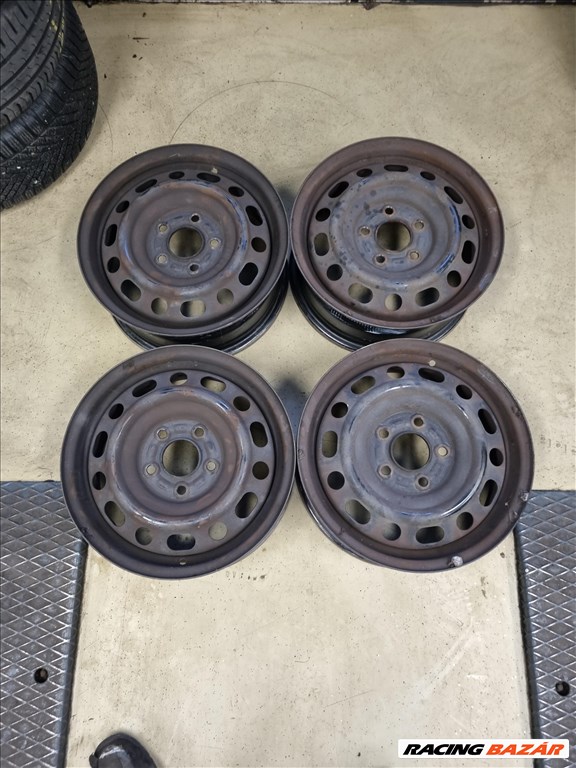  5x114.3 lyukosztású 6JJ 15" újszerű gyári Mazda/Kia lemezfelni 1. kép