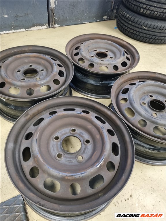  5x114.3 lyukosztású 6JJ 15" újszerű gyári Mazda/Kia lemezfelni 2. kép