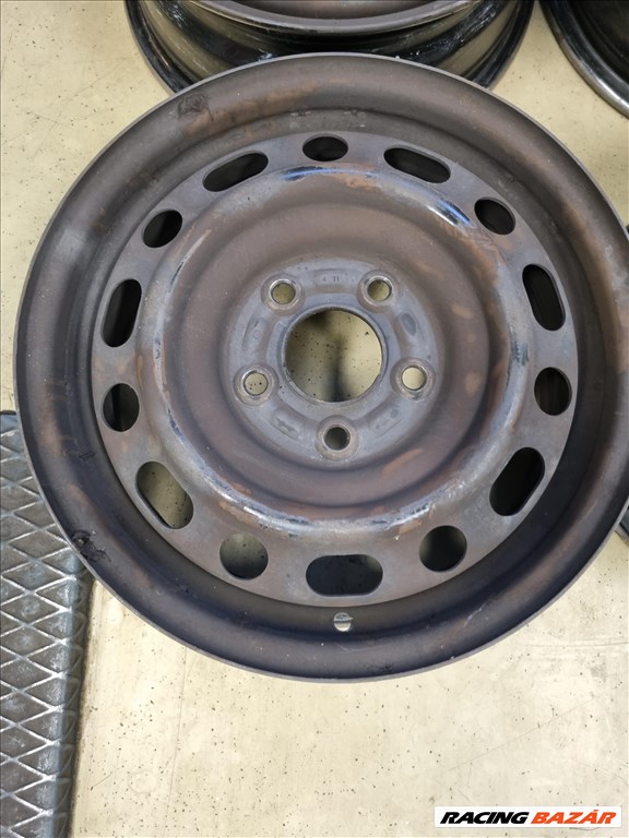  5x114.3 lyukosztású 6JJ 15" újszerű gyári Mazda/Kia lemezfelni 3. kép