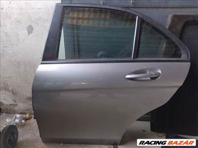 Mercedes C w204 bal hátsó ajtó üresen