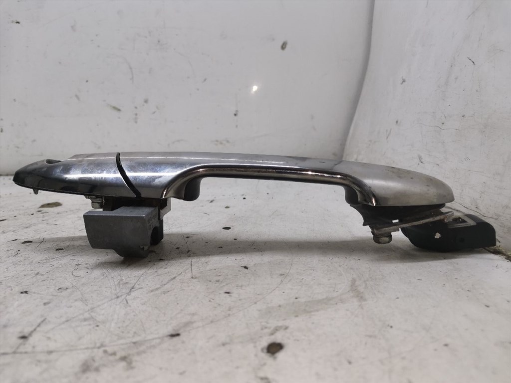 HONDA FR-V (BE/ BE1/ BE3/ BE5) 1.8 (BE1) Bal első Külső Kilincs #30184# 4. kép