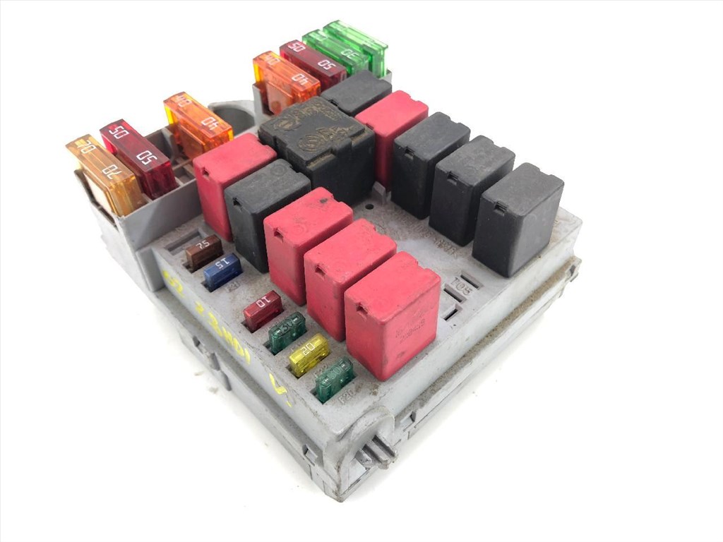 Gyári bontott biztosítékdoboz duc02  2.8 HDI 1332043080 3. kép