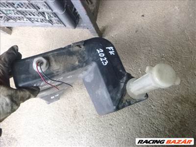 Daewoo Nexia ablakmosó folyadék tartály 96 147 990  96147990