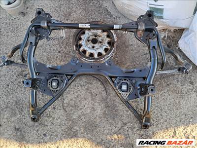 BMW 320d F30 bölcső 