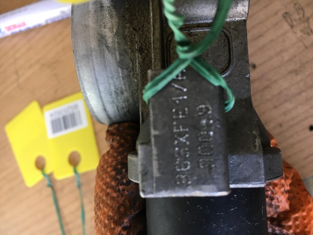 PII 1.2 8v pillangószelep bontott 71718959 3. kép