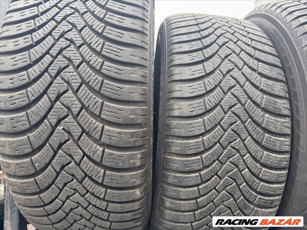 Falken EuroWinter 215/50 R17 két darab ( Egy pár ) 7mm-es téligumi eladó 1. kép
