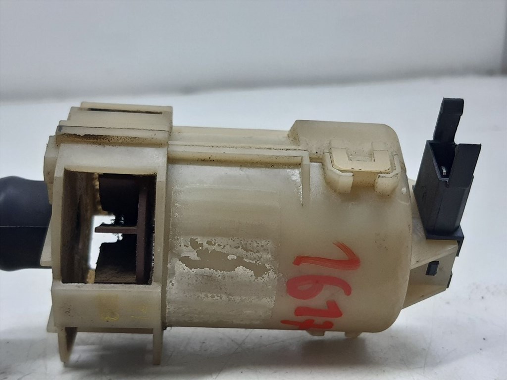 AUDI A4 (8D2/ B5) 1.6 Kesztyűtartó Hűtő Cső #16171# 8D0820547 3. kép